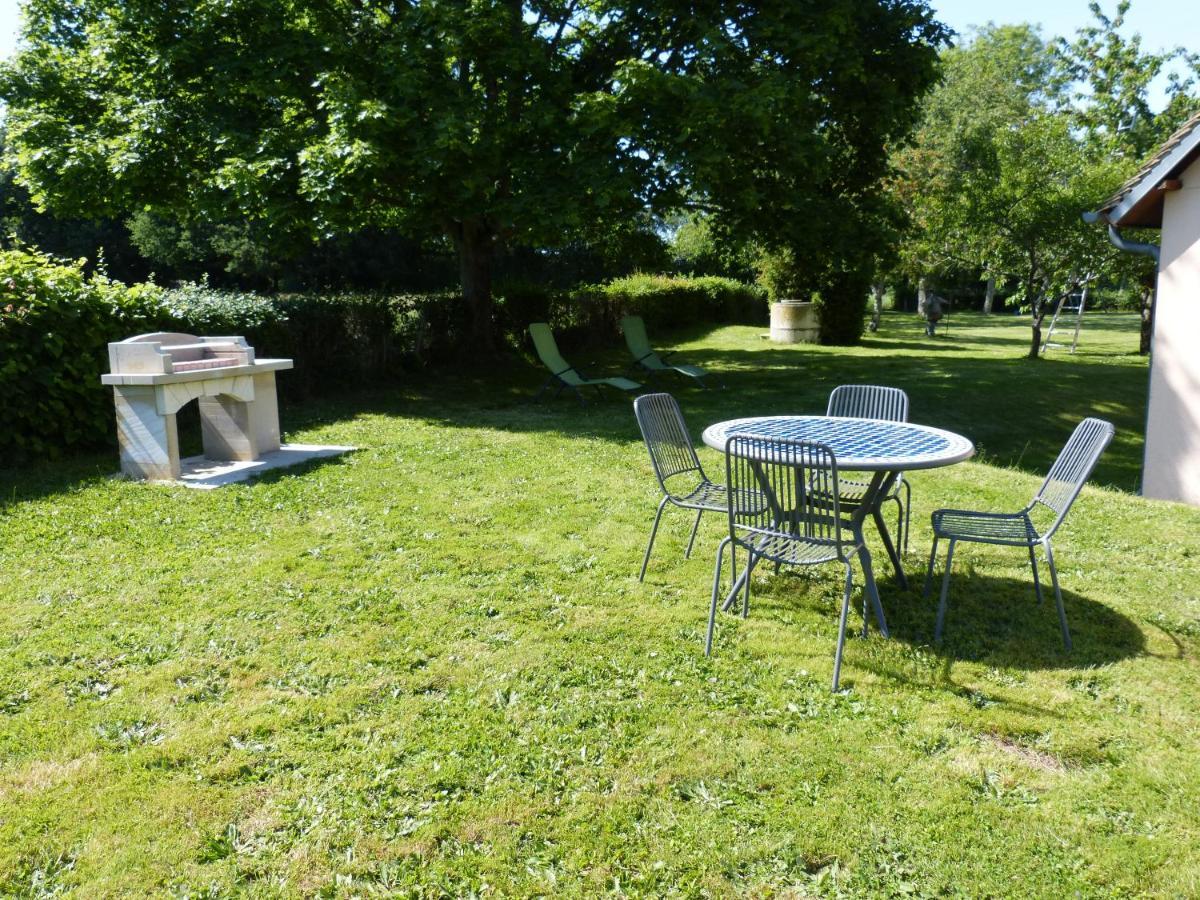 Les Baillis Villa Villegenon Exteriör bild